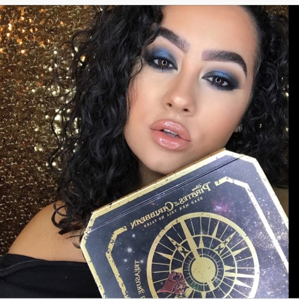 LORAC Pirates of the Caribbean Palette